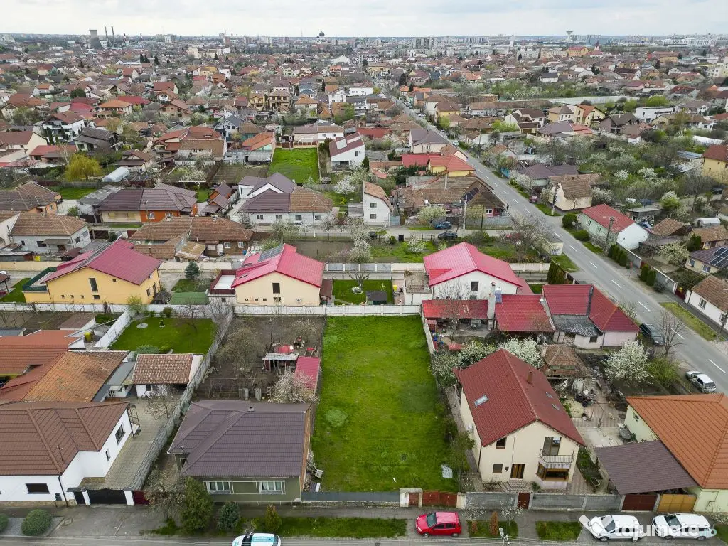 Teren intravilan de 532 mp în zonă de Top Grădiște 