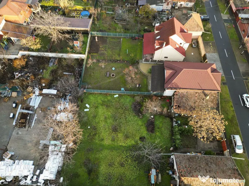 Teren intravilan de 532 mp în zonă de Top Grădiște 