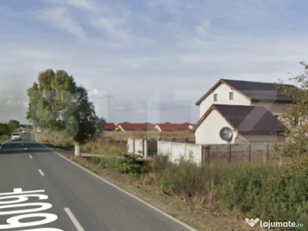 Teren intravilan 2492 mp, Bucovat