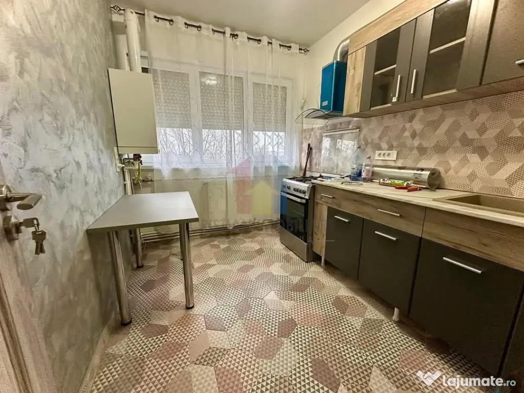 Ap 2 cam conf 1 Garii mobilat si utilat 