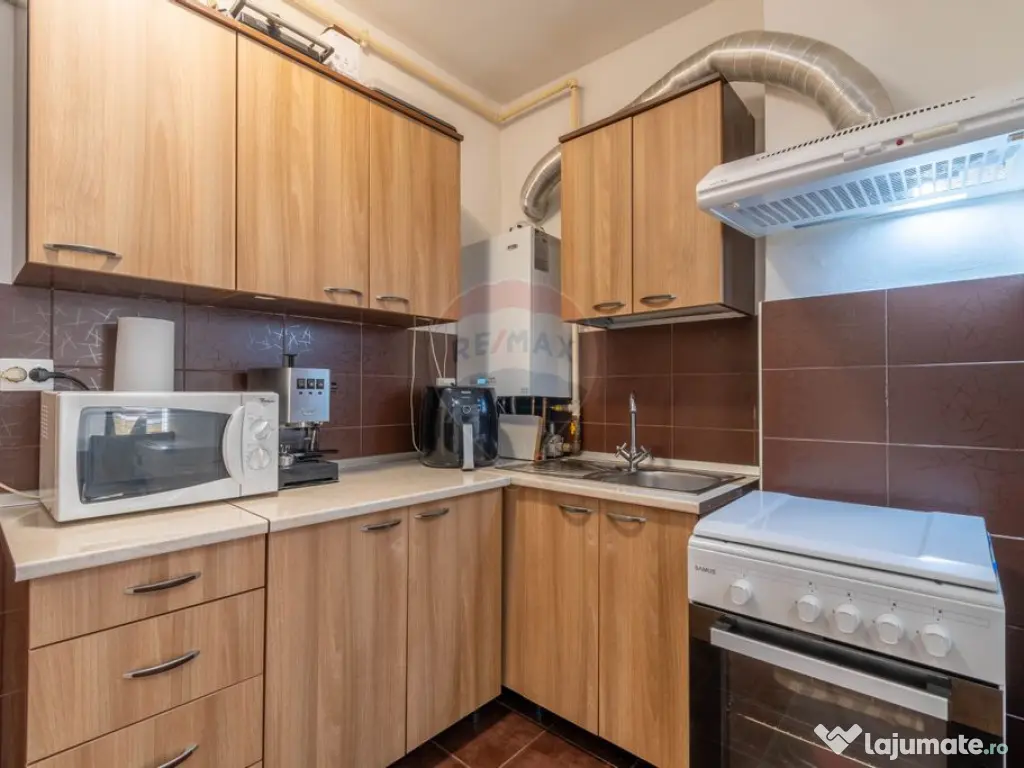 Apartament cu 2 camere de vanzare Manastur Edgar Quinet N... 