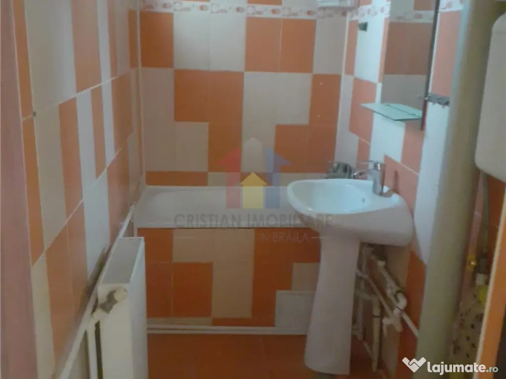 Disponibil Imediat! 4 camere, etaj 3 Obor 