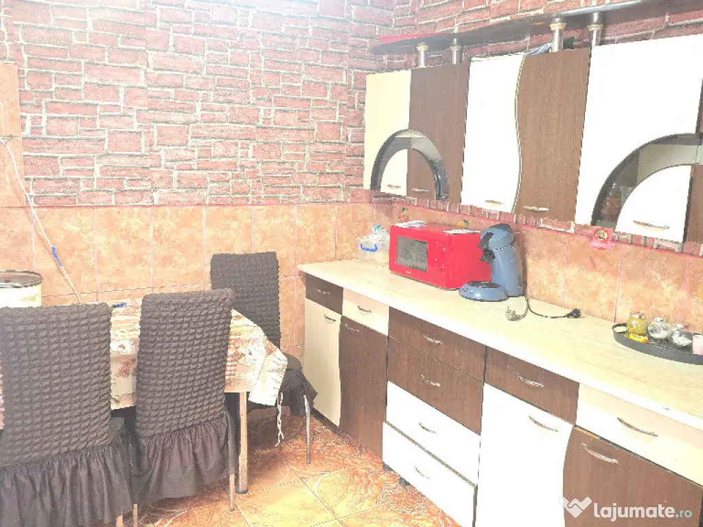 Vand casa pe un singur nivel in Deva, zona Dorobanti, SC: 121 mp 