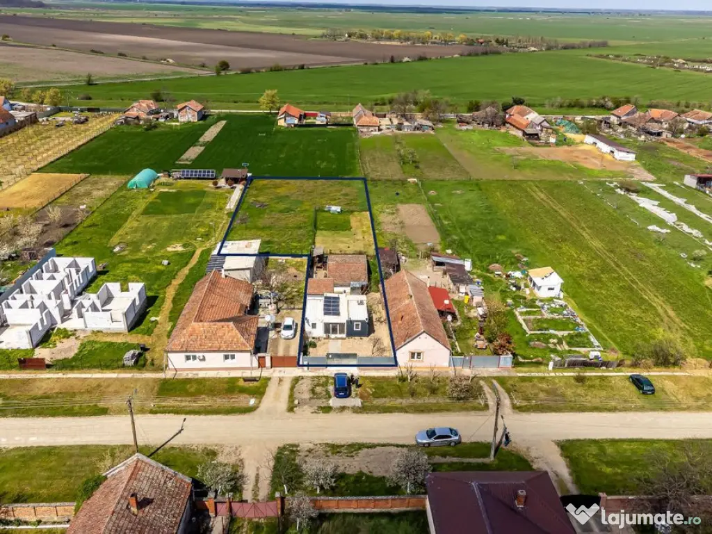 REZERVAT! Casa - tip container - Teren 1987 mp - Turnu - ...