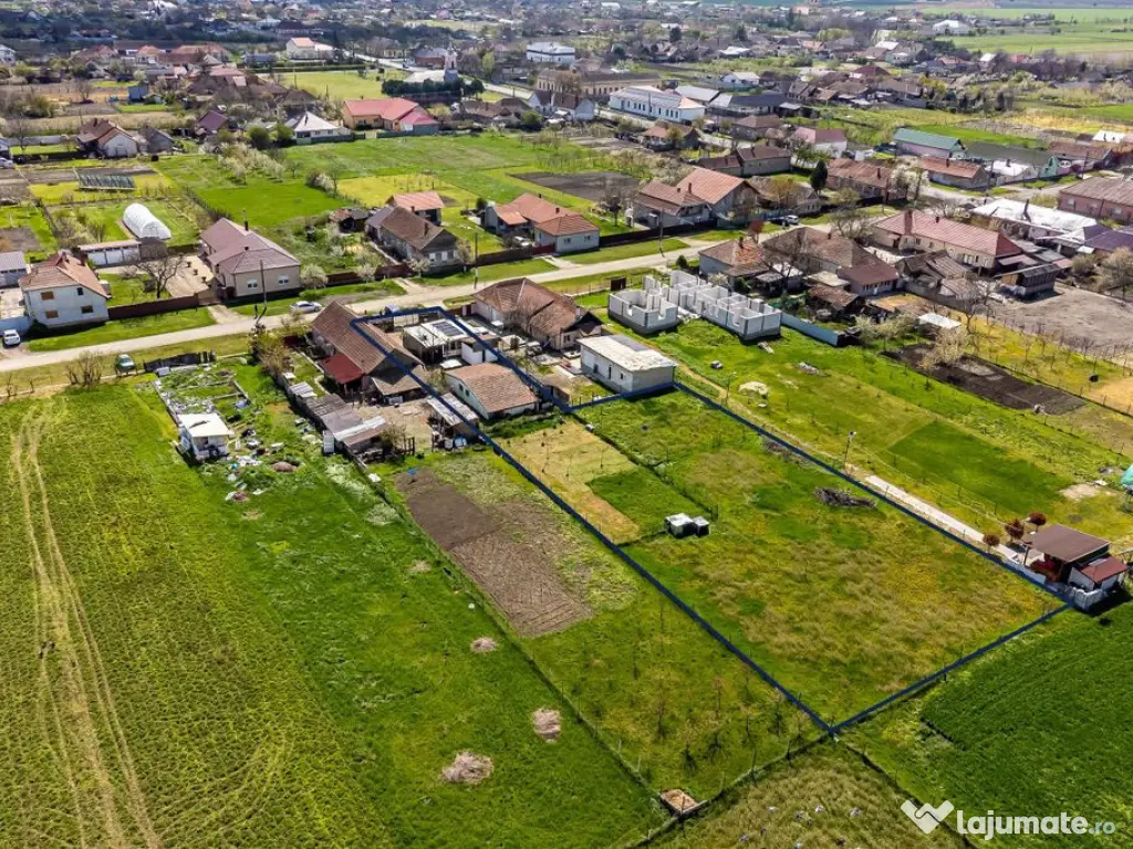 REZERVAT! Casa - tip container - Teren 1987 mp - Turnu - ...