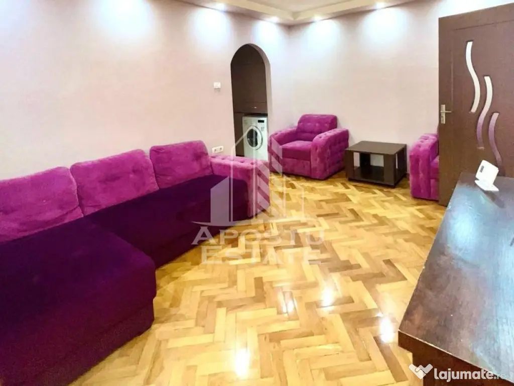 Apartament cu 3 camere, zona Podgoria 