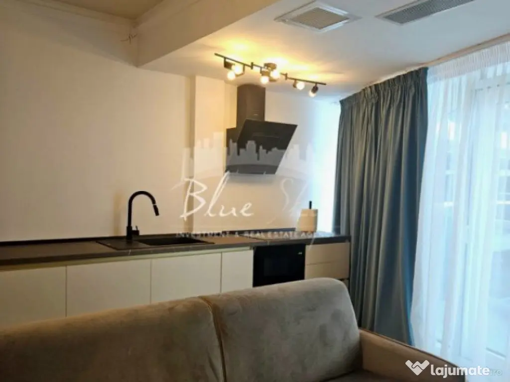 Studio modern cu vedere la mare în Mamaia Nord – Bloc Whi 