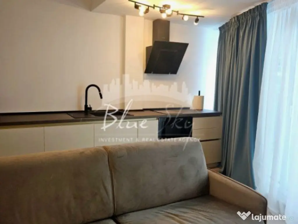 Studio modern cu vedere la mare în Mamaia Nord – Bloc Whi 