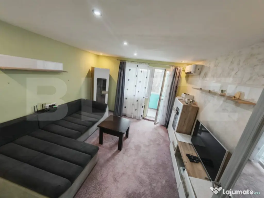 Apartament 3 camere , zona linistita in dambu