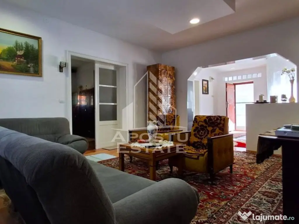 Casa de vanzare in Ineu formata din 2 cladiri