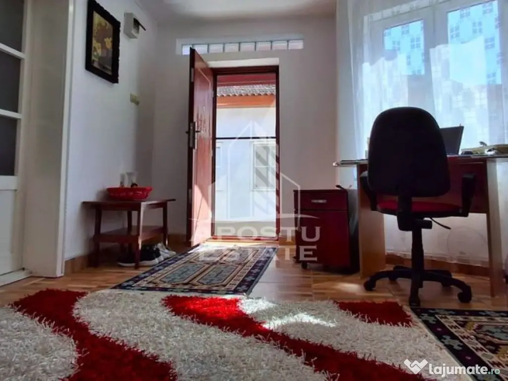 Casa de vanzare in Ineu formata din 2 cladiri