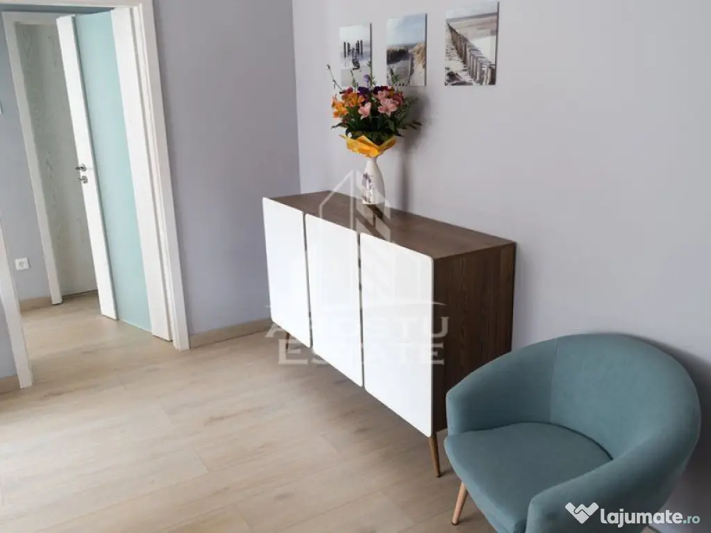 Apartament cu 2 camere cu vedere la Piata Operei, central...