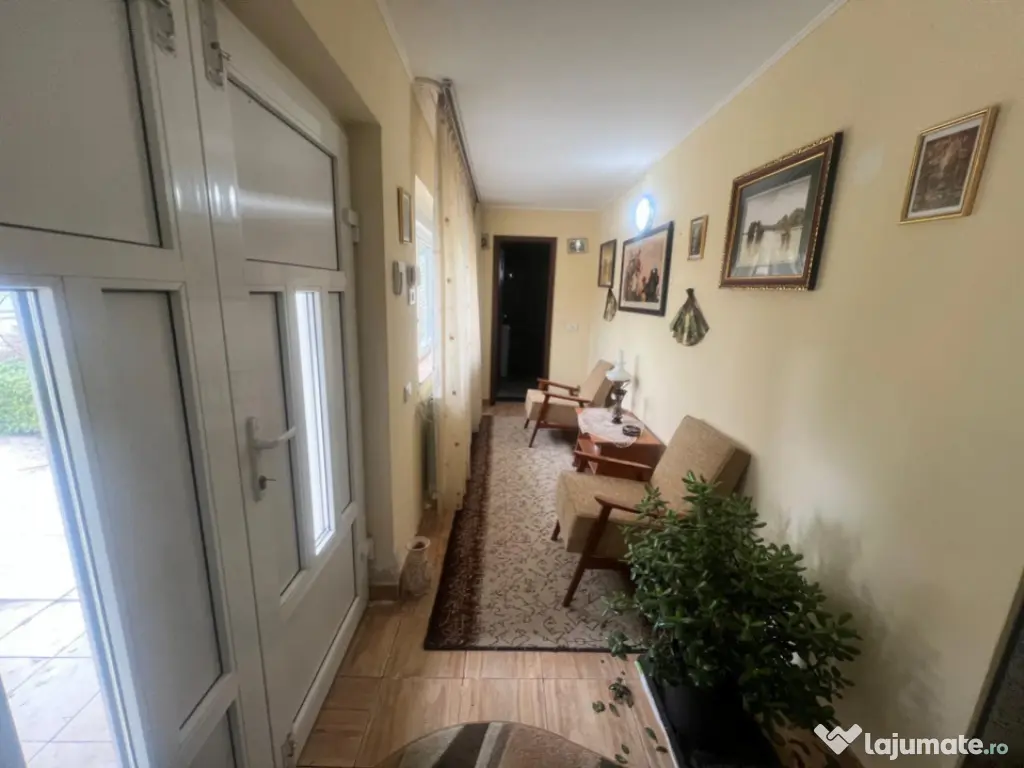 Negru Voda casa cu teren de 1200 mp, constructie 2008 