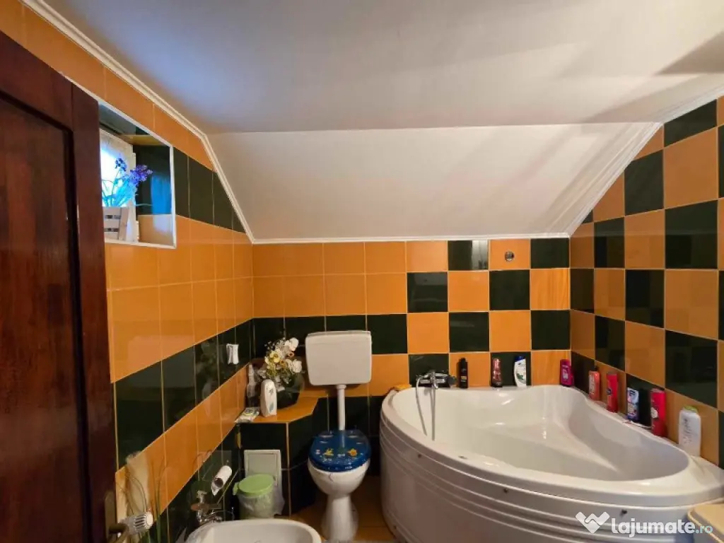 Casa de vanzare, cartier Grigorescu, Oradea 