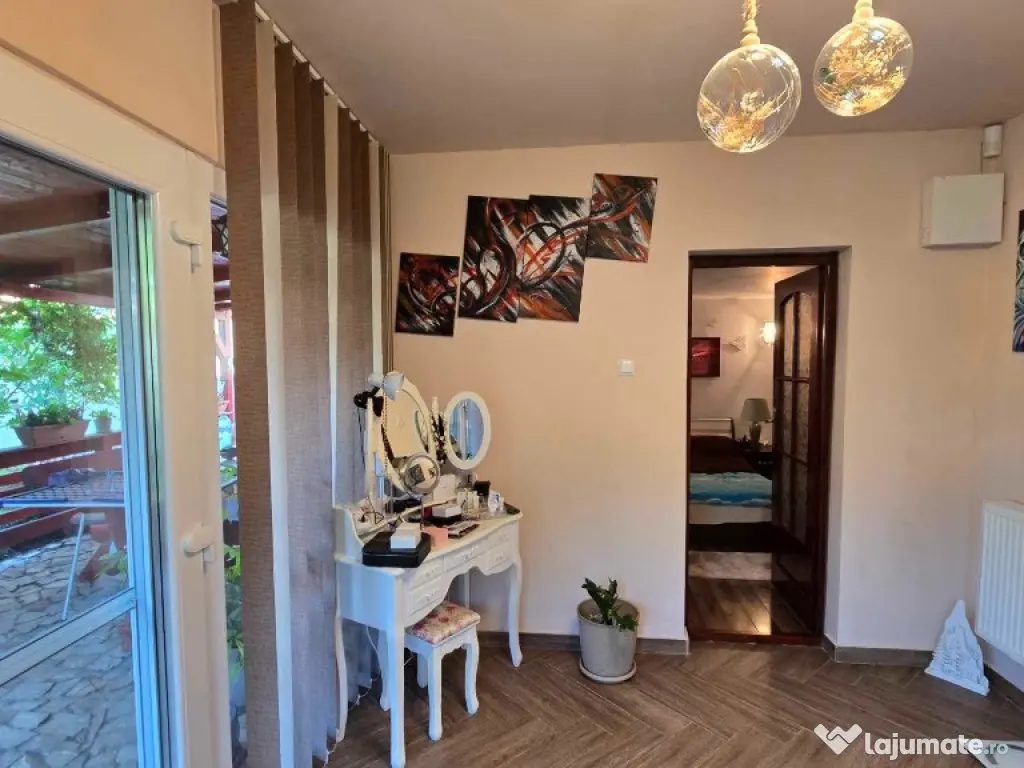 Casa de vanzare, cartier Grigorescu, Oradea 