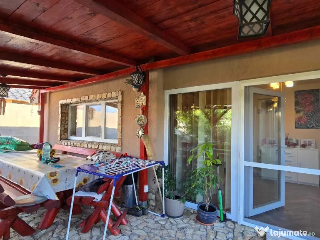 Casa de vanzare, cartier Grigorescu, Oradea 