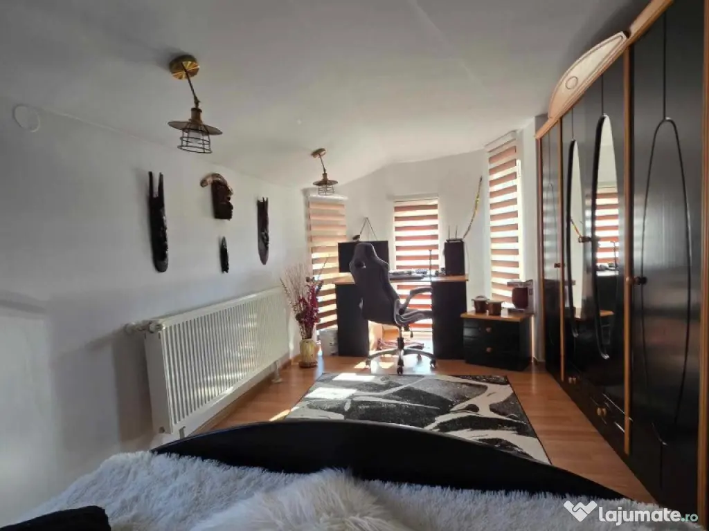 Casa de vanzare, cartier Grigorescu, Oradea 