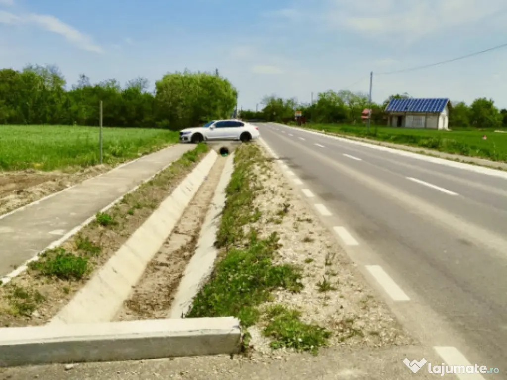 Teren in Butimanu cu Deschidere la Lac-Jud. Dambovita 