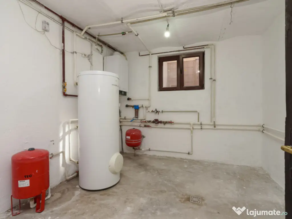 VILA INTERBELICA DE 550 MP-FOISORUL DE FOC 