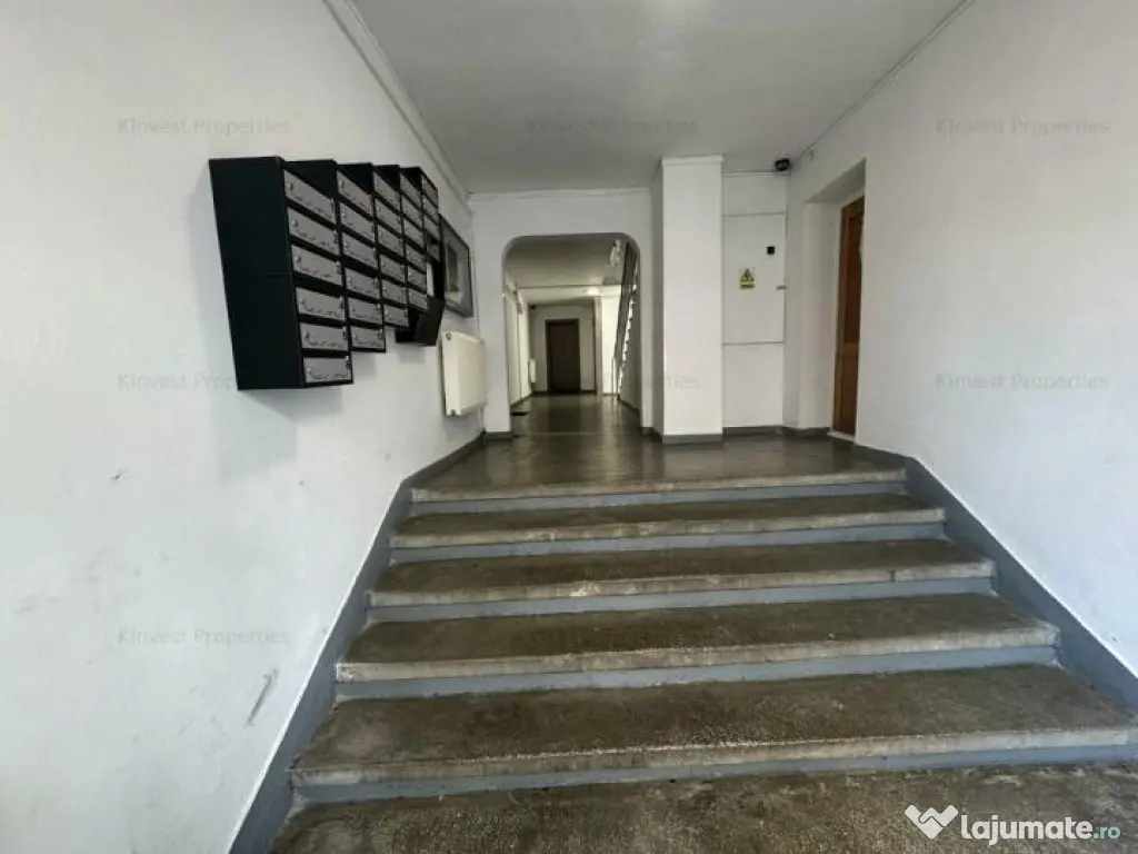 Apartament 3 camere Decebal 