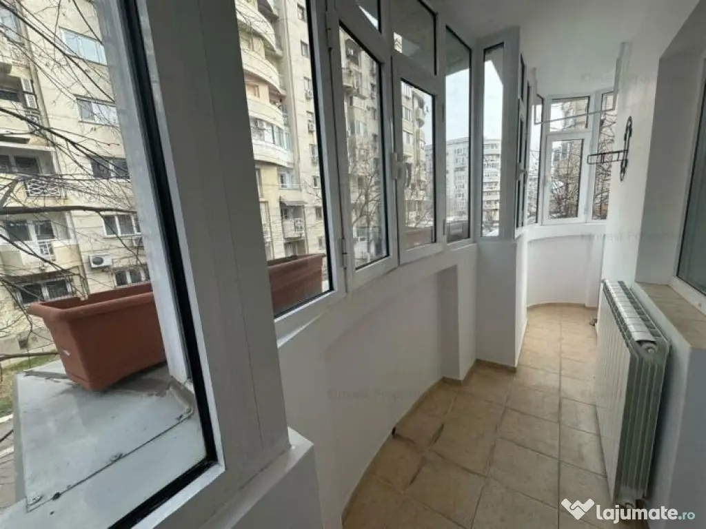 Apartament 3 camere Decebal 