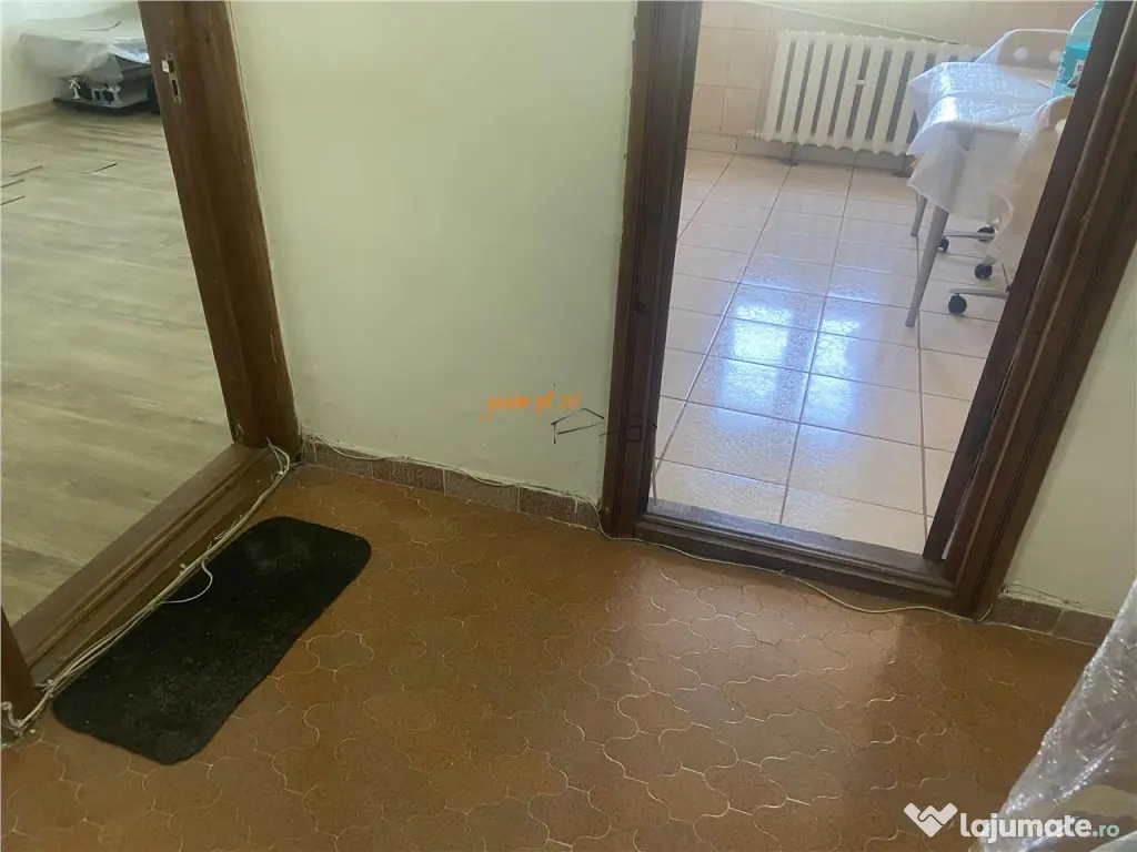 Apartament 2 camere , zona Liceul Economic , 56 mp , decoman