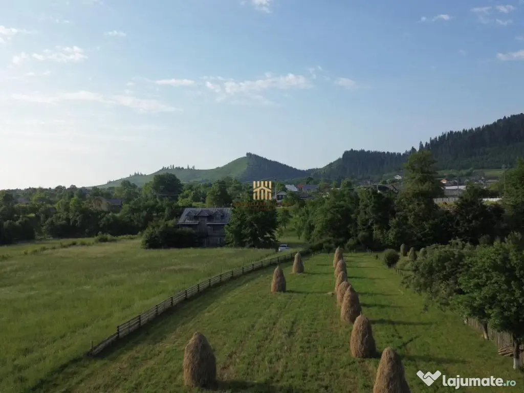 Teren 10304 mp – cu casa locuibila! In Bucovina, Zona M... 