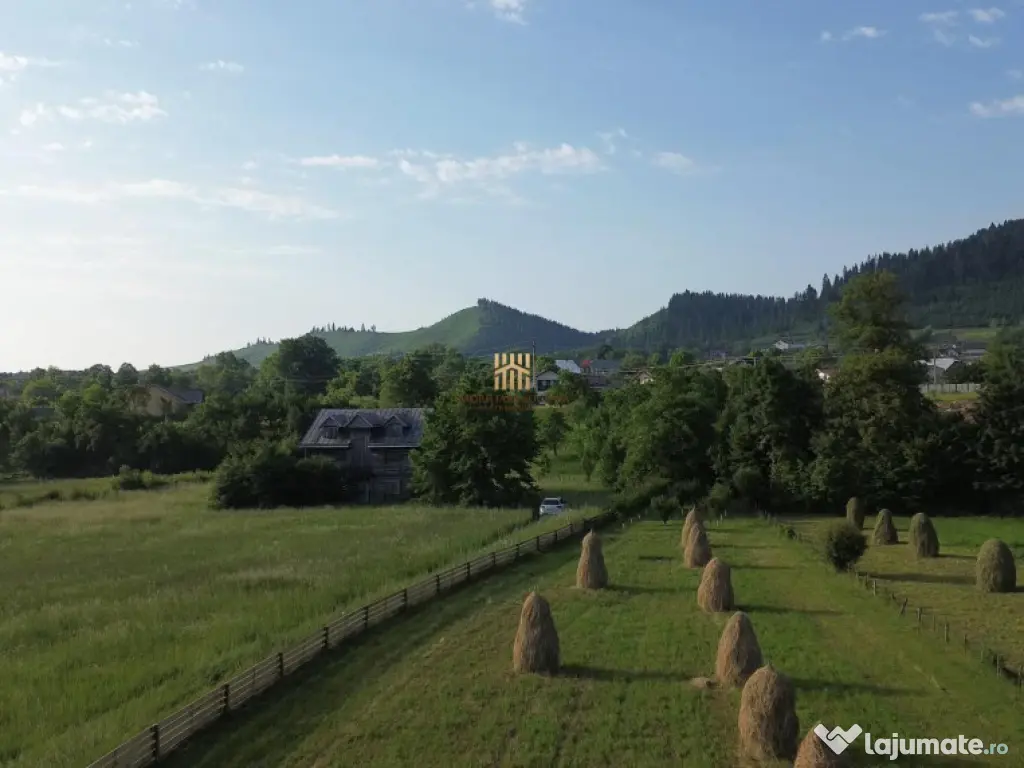 Teren 10304 mp – cu casa locuibila! In Bucovina, Zona M... 