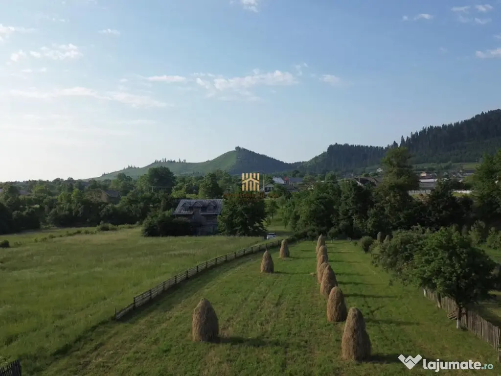 Teren 10304 mp – cu casa locuibila! In Bucovina, Zona M... 