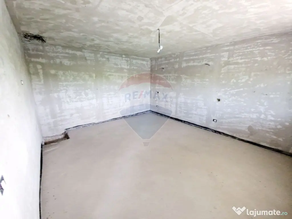 Casă spațioasă S+P+1E+M și teren generos 1664 mp