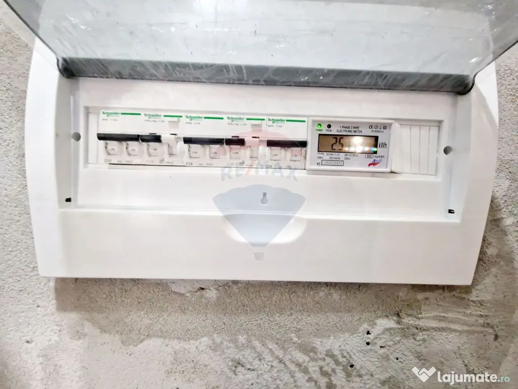 Casă spațioasă S+P+1E+M și teren generos 1664 mp