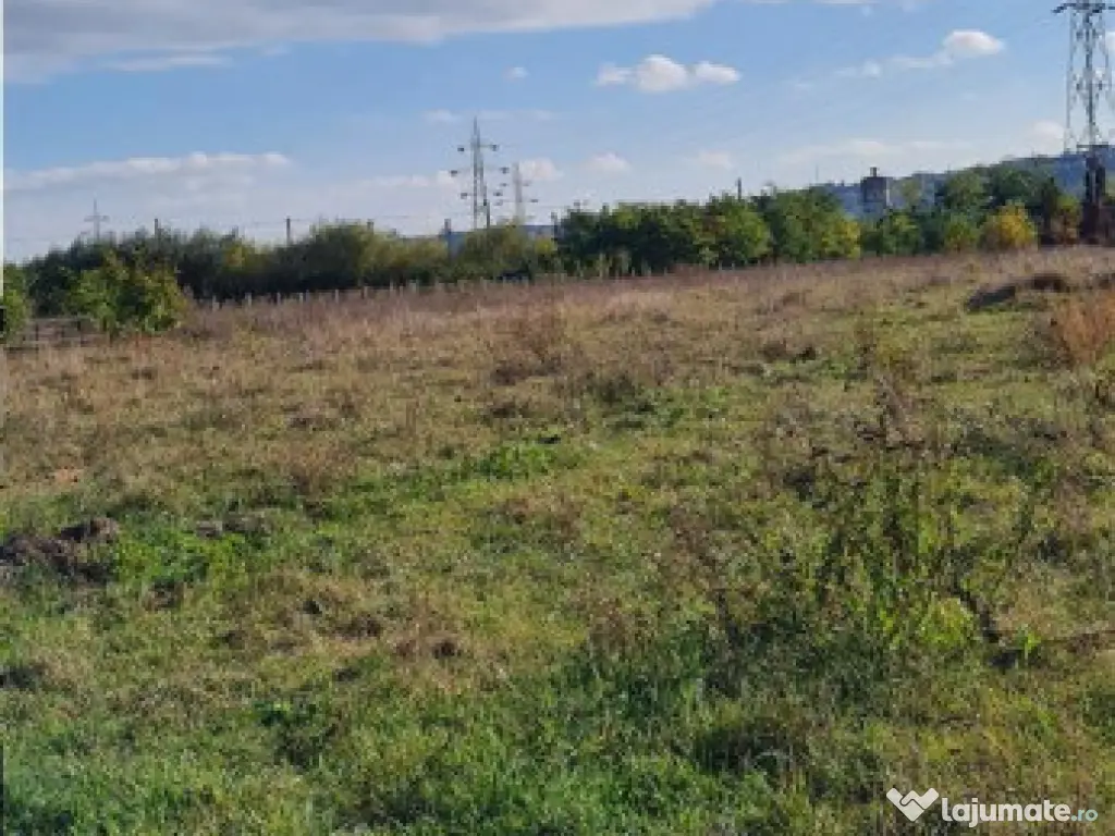 Teren Burdujeni, 2800 mp. 