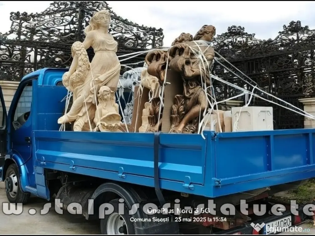 Statuetă domnița cu flori, galben antichizat, model S50. 