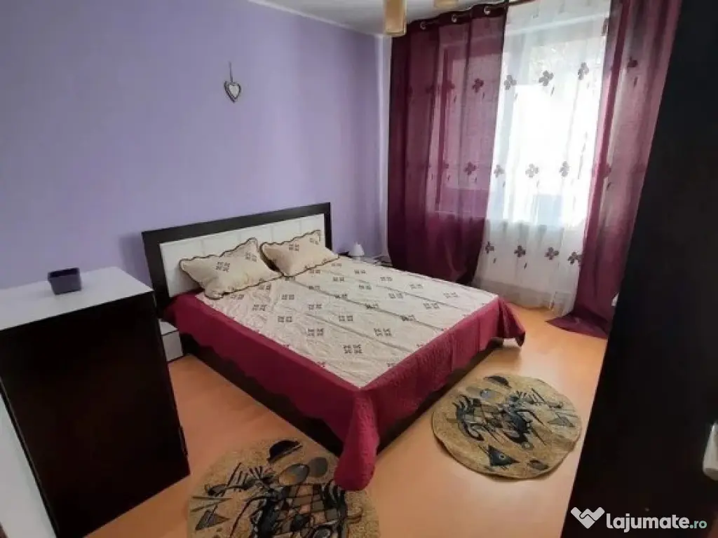 1 camera in zona Blascovici