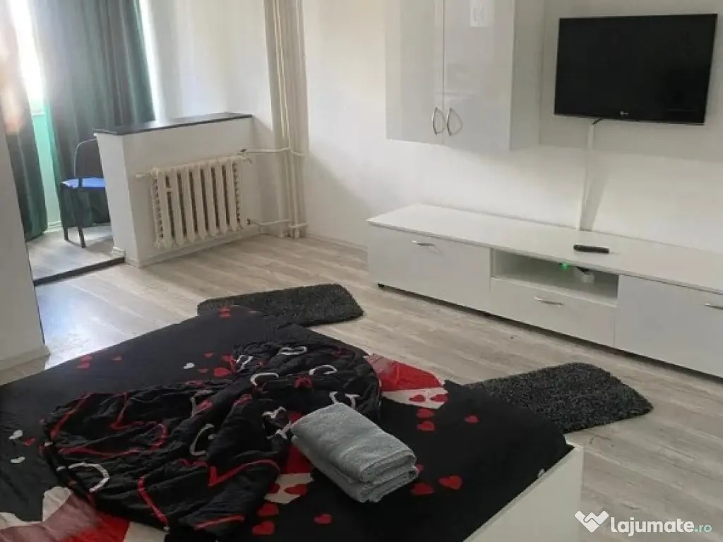 1 camera in zona Complexului Studentesc