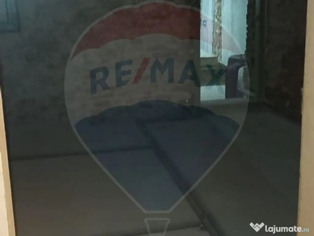 Casă / Vilă cu 3 camere de vânzare 