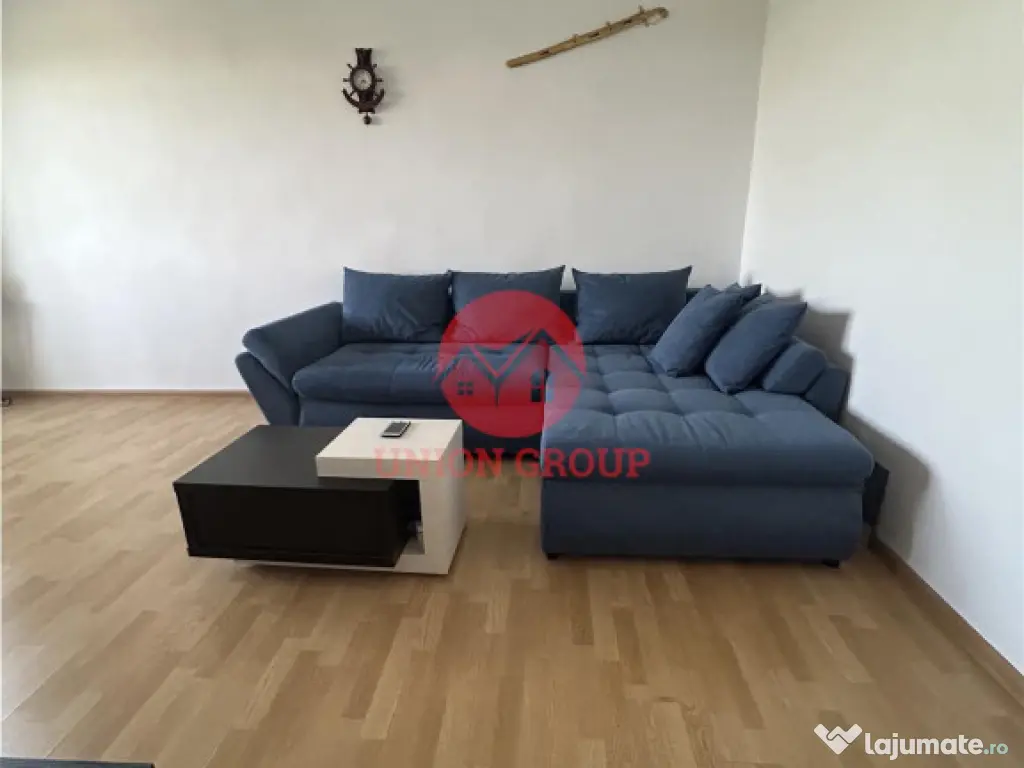 Apartament 3 Camere, Decomandat, Boxa Loc de Parcare, Casa d 