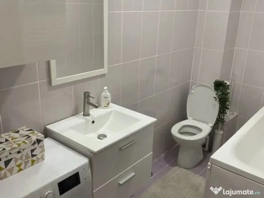 2 camere in zona Bucovina 