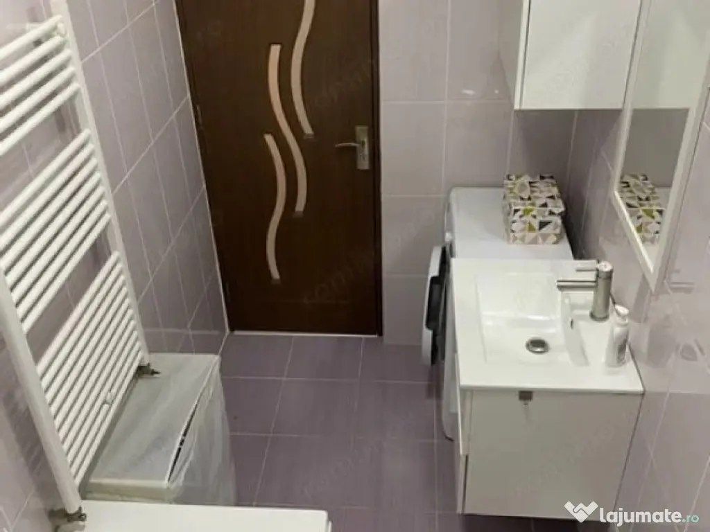 2 camere in zona Bucovina 