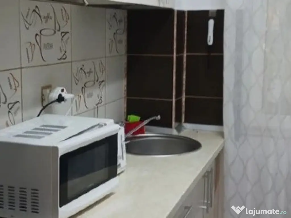 2 camere in zona Dambovita 