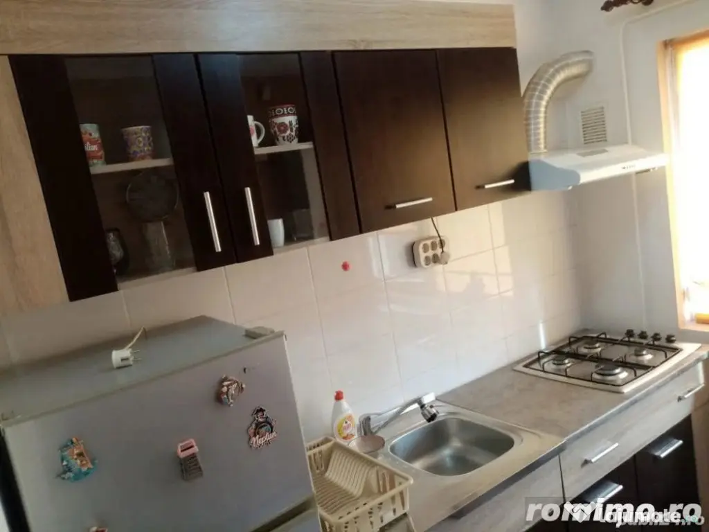 1 camera in zona Garii