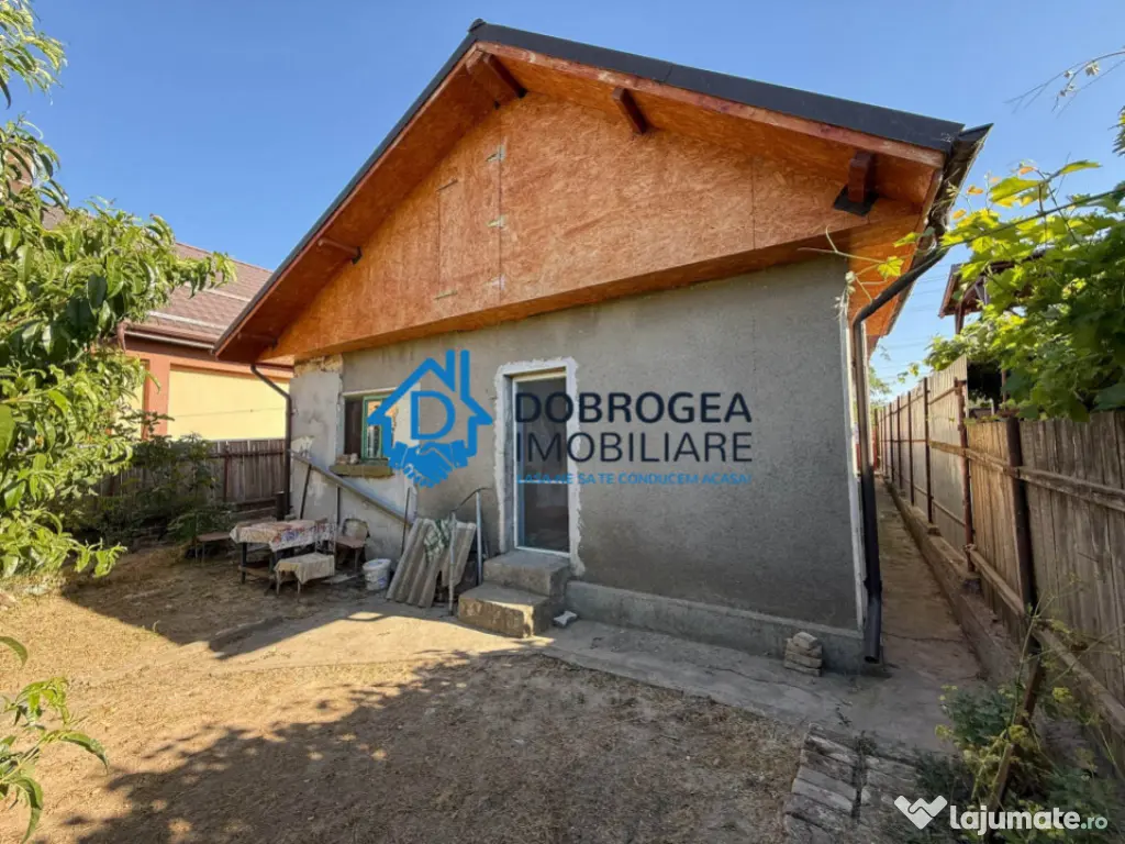 Caslita - teren 513 mp, pomi fructiferi, casa 2 camere 