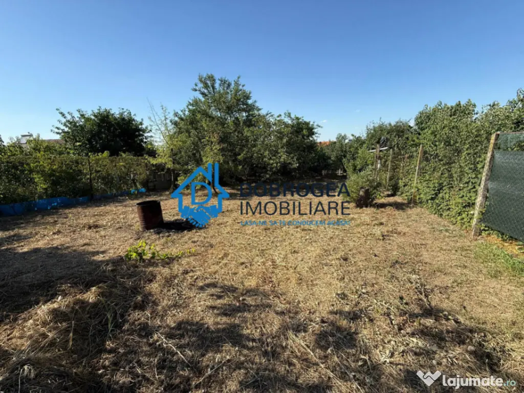 Caslita - teren 513 mp, pomi fructiferi, casa 2 camere 