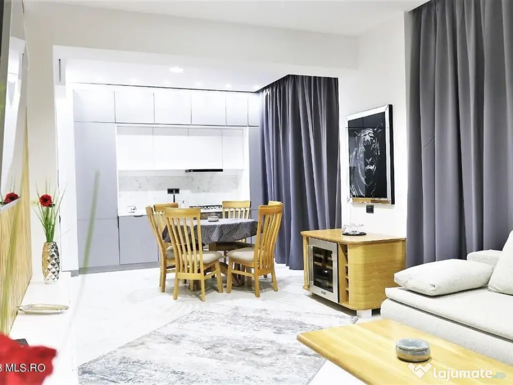 Sea On - Mamaia Nord, 3 camere, etajul 1, terasa cu veder...