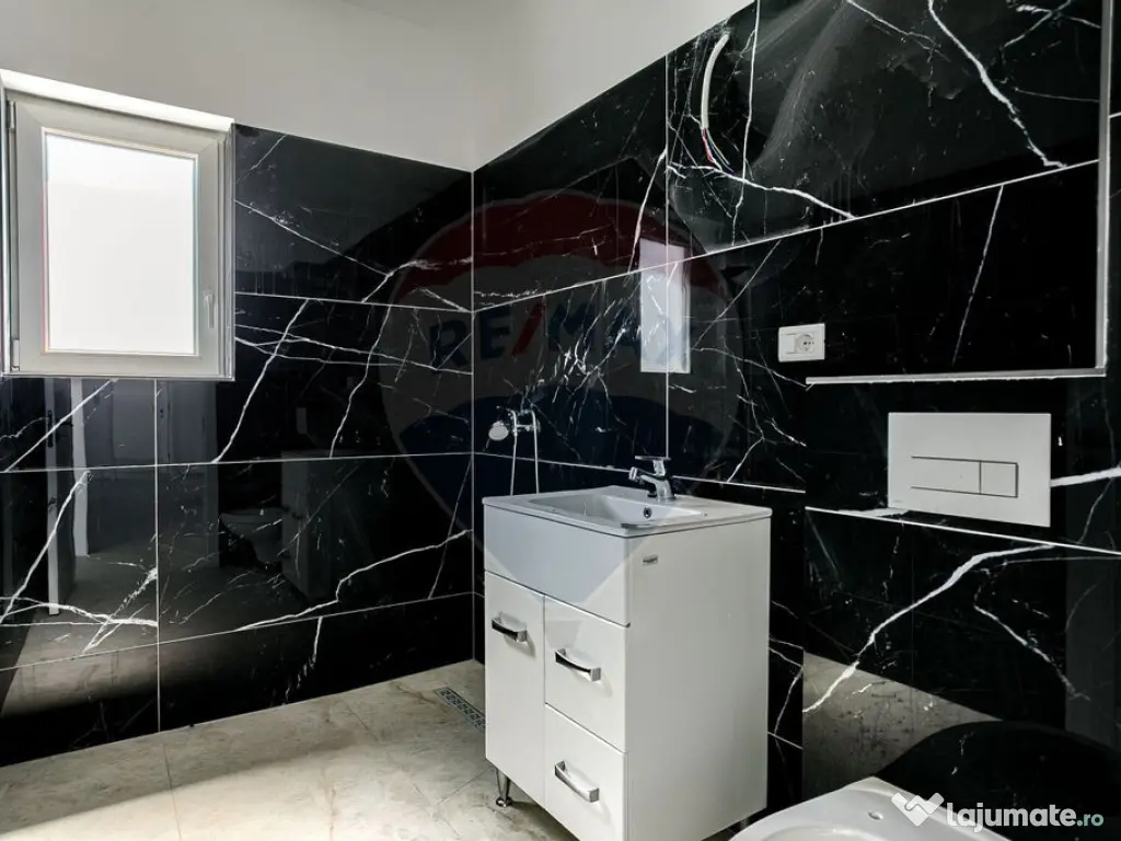 Apartament Nou 3 camere de vânzare zona Gradiste 