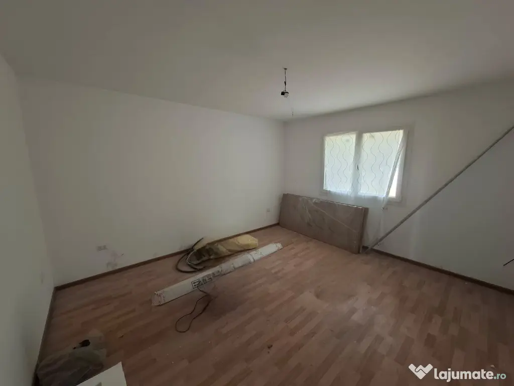 Casa de vanzare Botarlau