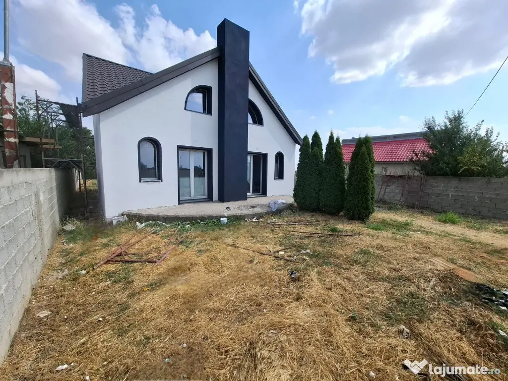 Casa de vanzare Botarlau