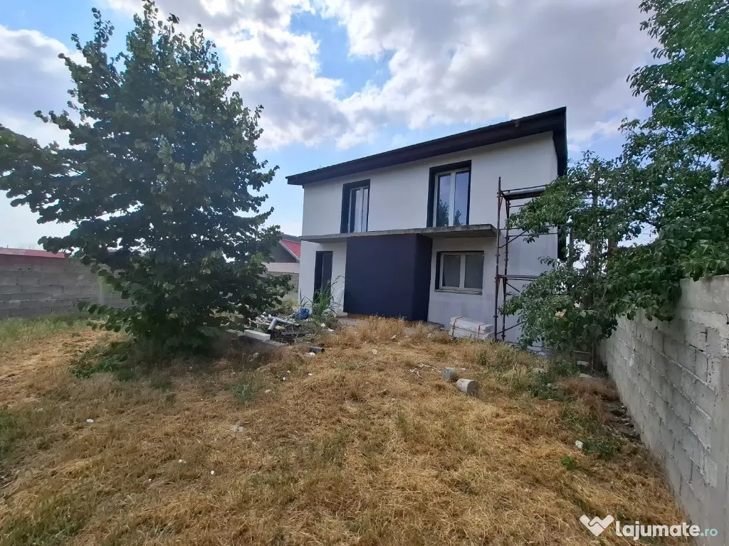 Casa de vanzare Botarlau
