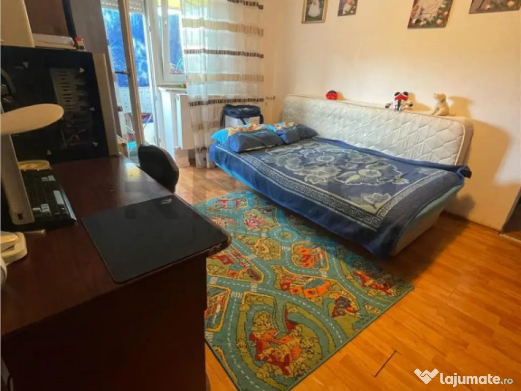 RECO Apartament de 3 camere la pret de 2 camere zona Rogeri 