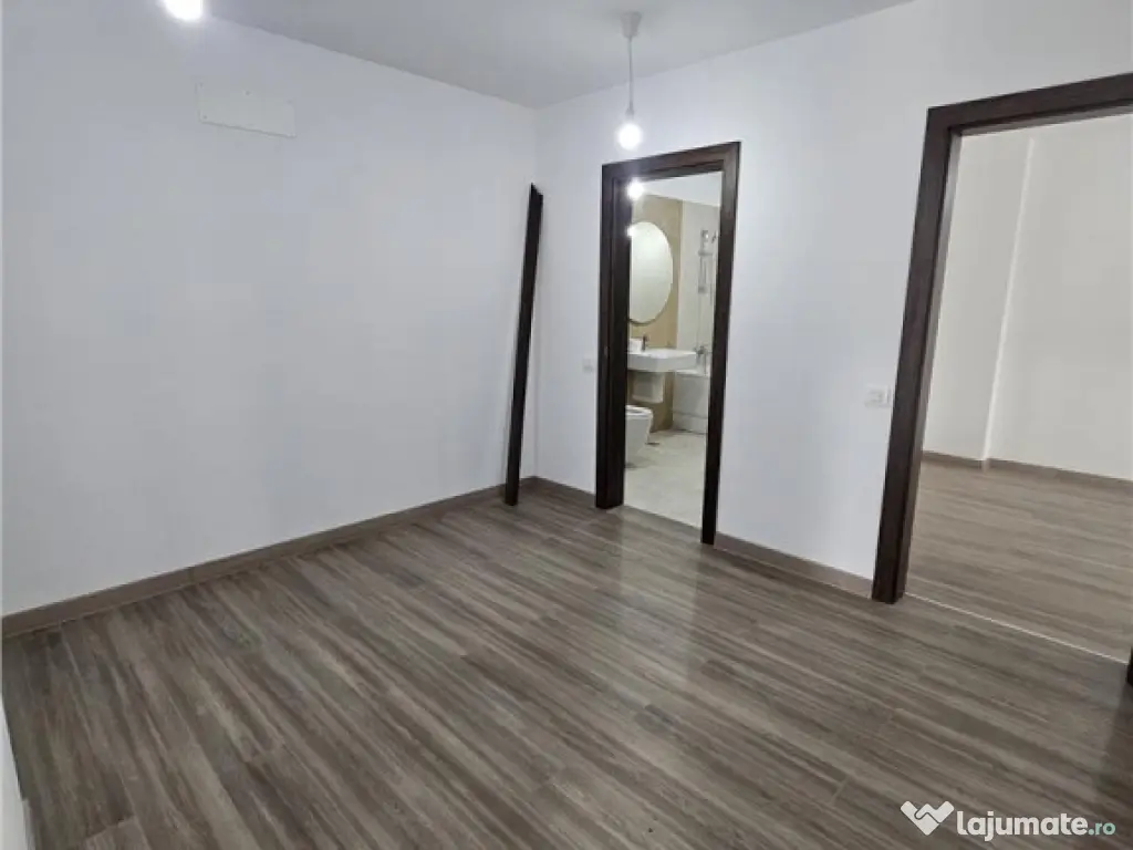 Spatiu Comercial 85mp URBAN PLAZA 